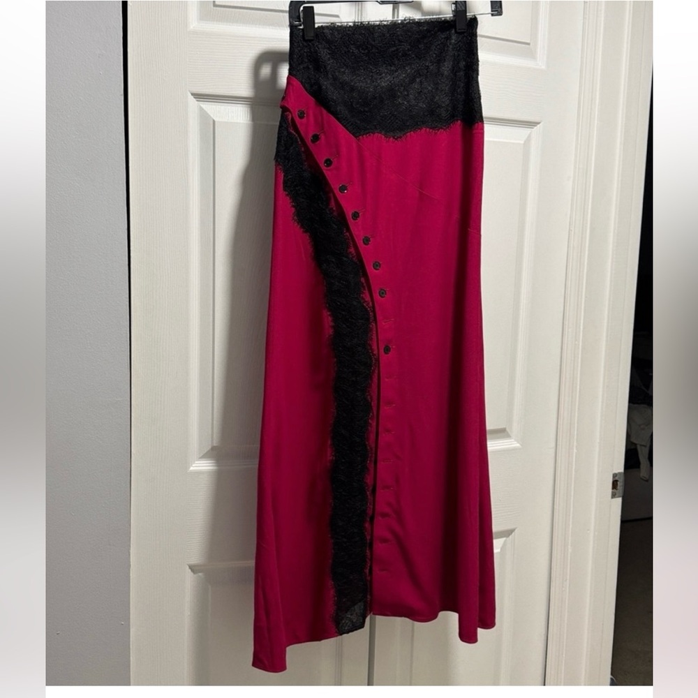 Antonio Berardi Elegant Lace Trim Skirt